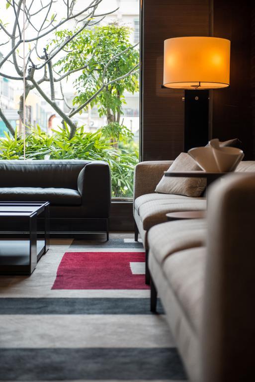 Taipung Suites Tainan Extérieur photo